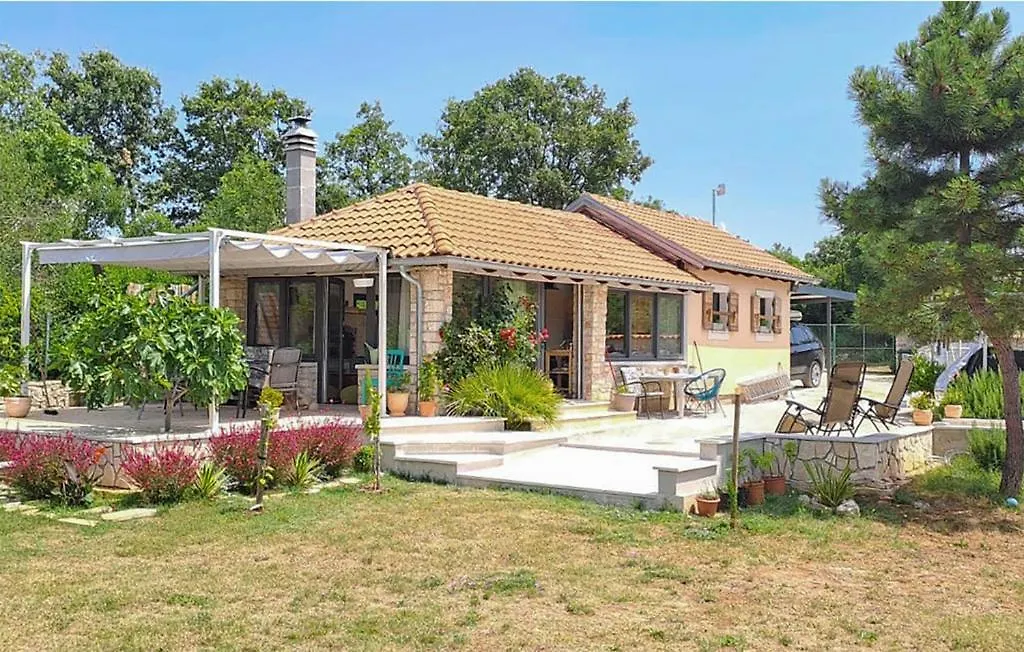 House Mirjana 2309 Villa Peroj